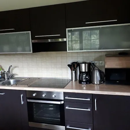 Hrabovo Alzbeta 16 רוז'ומברוק